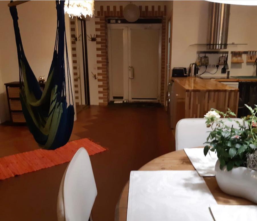 2 Story Studio Apartment Free Parking Included Riga Exteriör bild